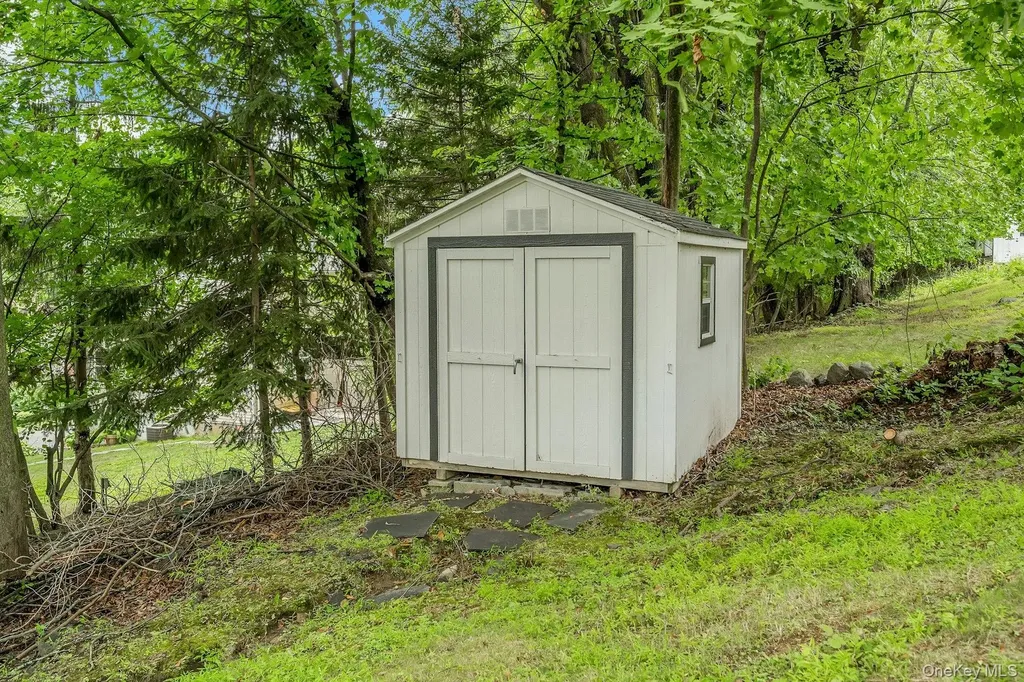 13 Barksdale Road White Plains NY 10607