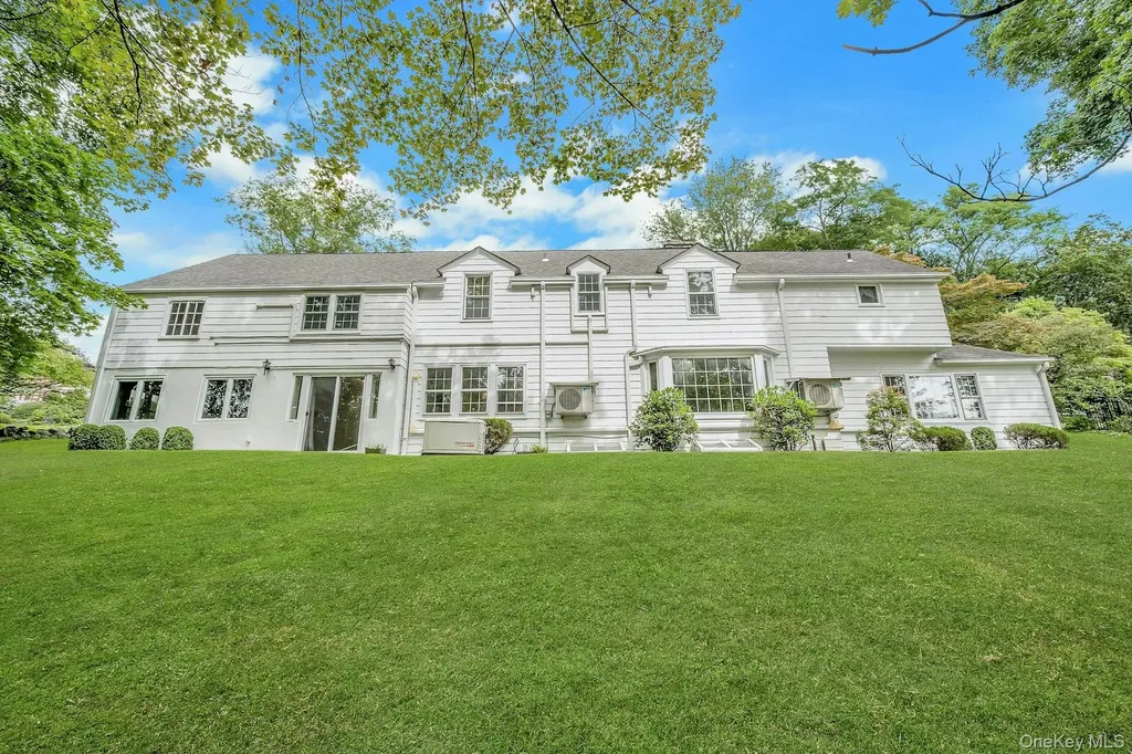 13 Barksdale Road White Plains NY 10607
