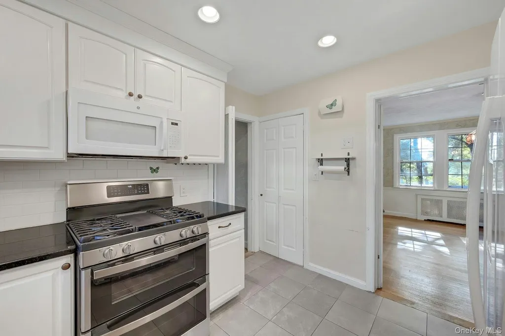 13 Barksdale Road White Plains NY 10607