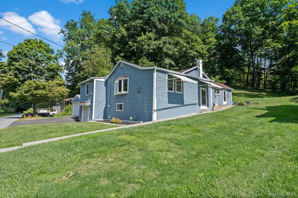 40 Glen Avenue Dover Plains NY 12522
