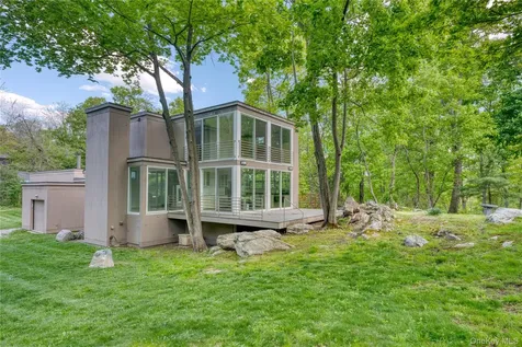 61 Indian Brook Road Garrison NY 10524