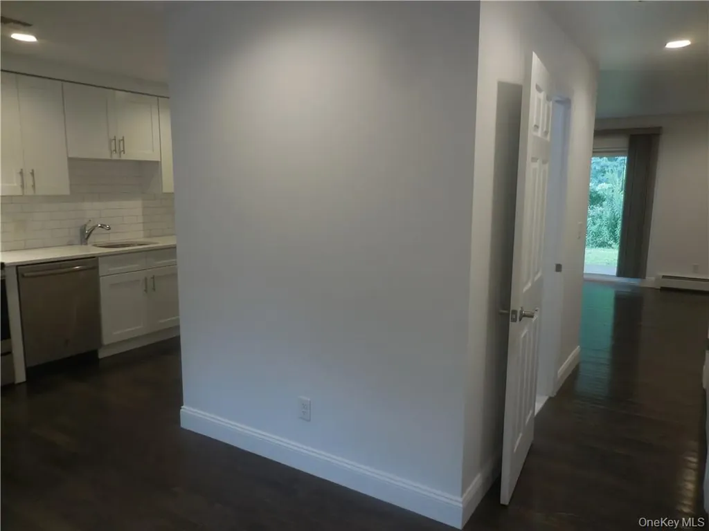 28 Marshall Drive Cornwall NY 12518