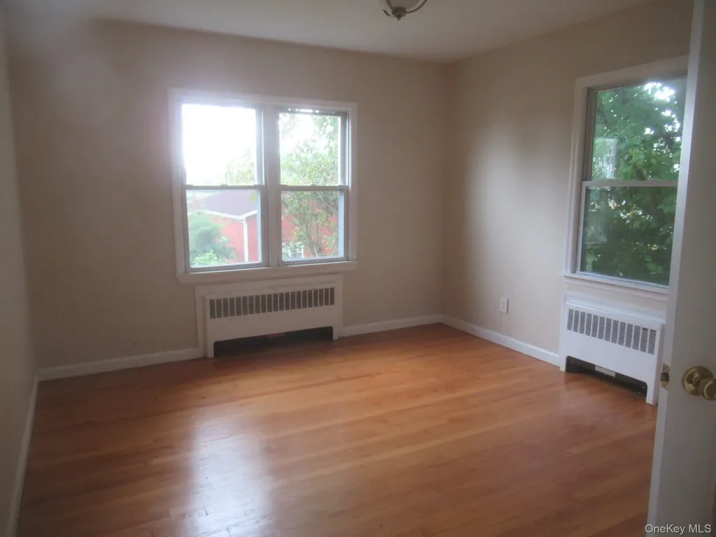 33 Meadow Avenue Chester NY 10918