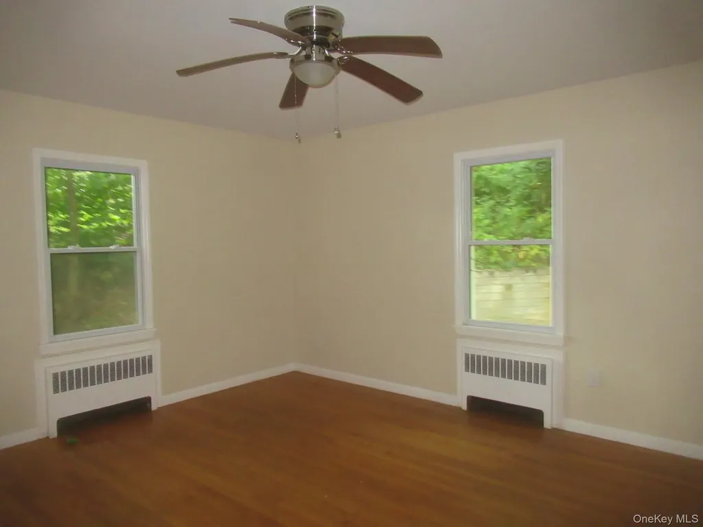 33 Meadow Avenue Chester NY 10918