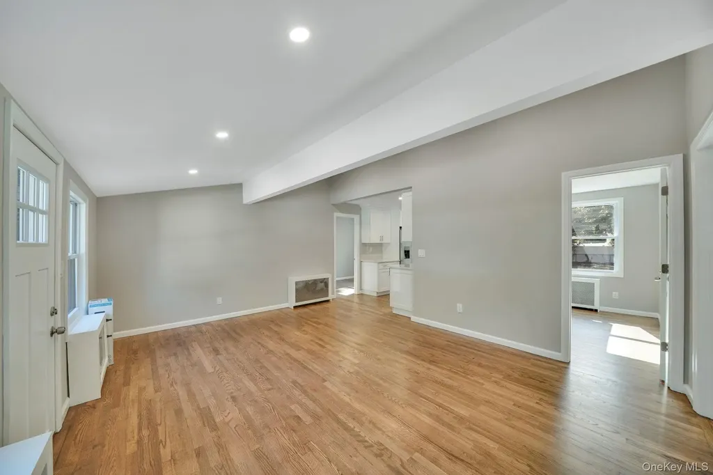 2 Myrtle Lane Coram NY 11727