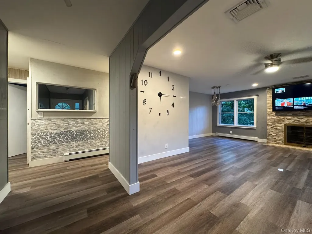 1 Hillside Terrace Pomona NY 10901