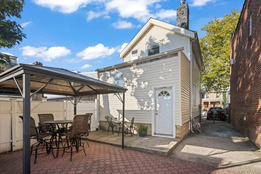 1102 E 94th Street Brooklyn NY 11236