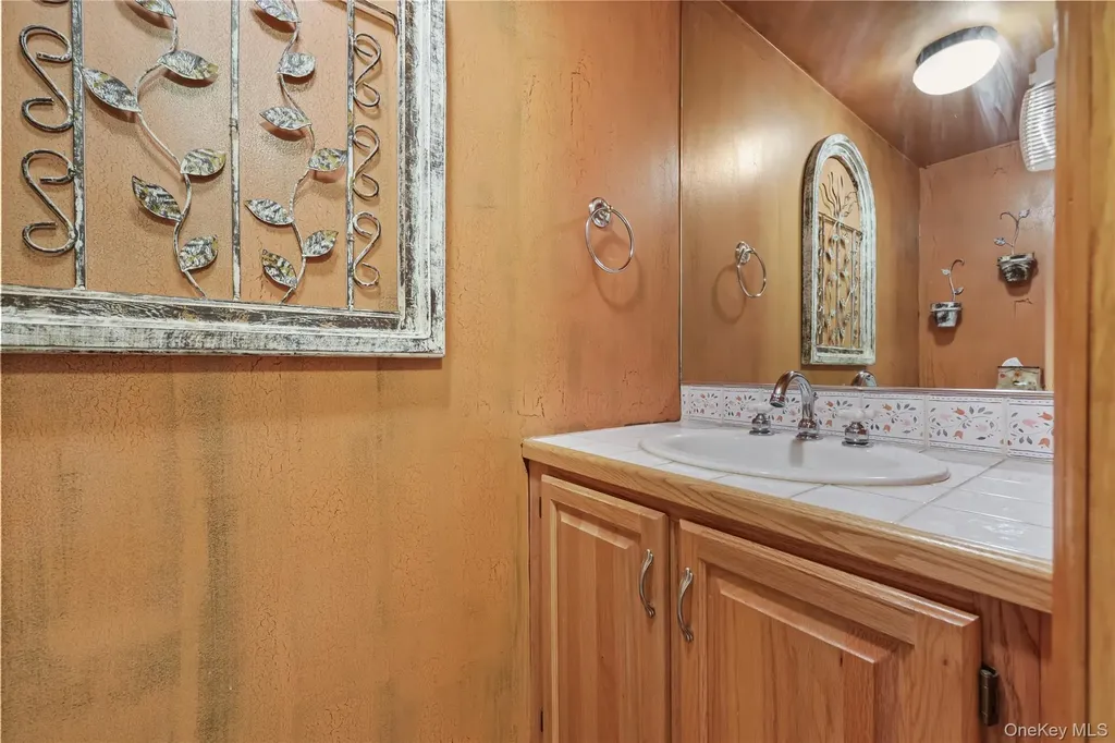 122 Wiccopee Road Putnam Valley NY 10579