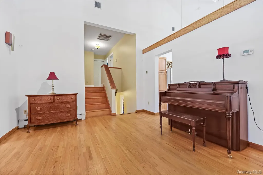 122 Wiccopee Road Putnam Valley NY 10579