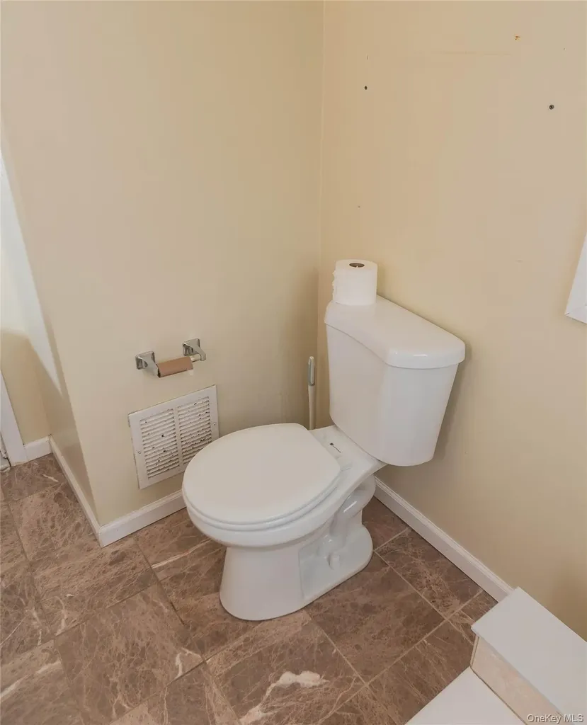 82 Houston Avenue Middletown NY 10940
