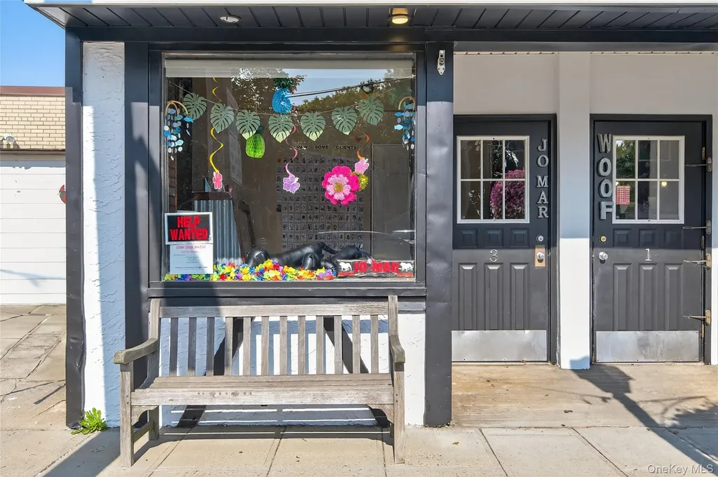1 Covert Avenue Floral Park NY 11001