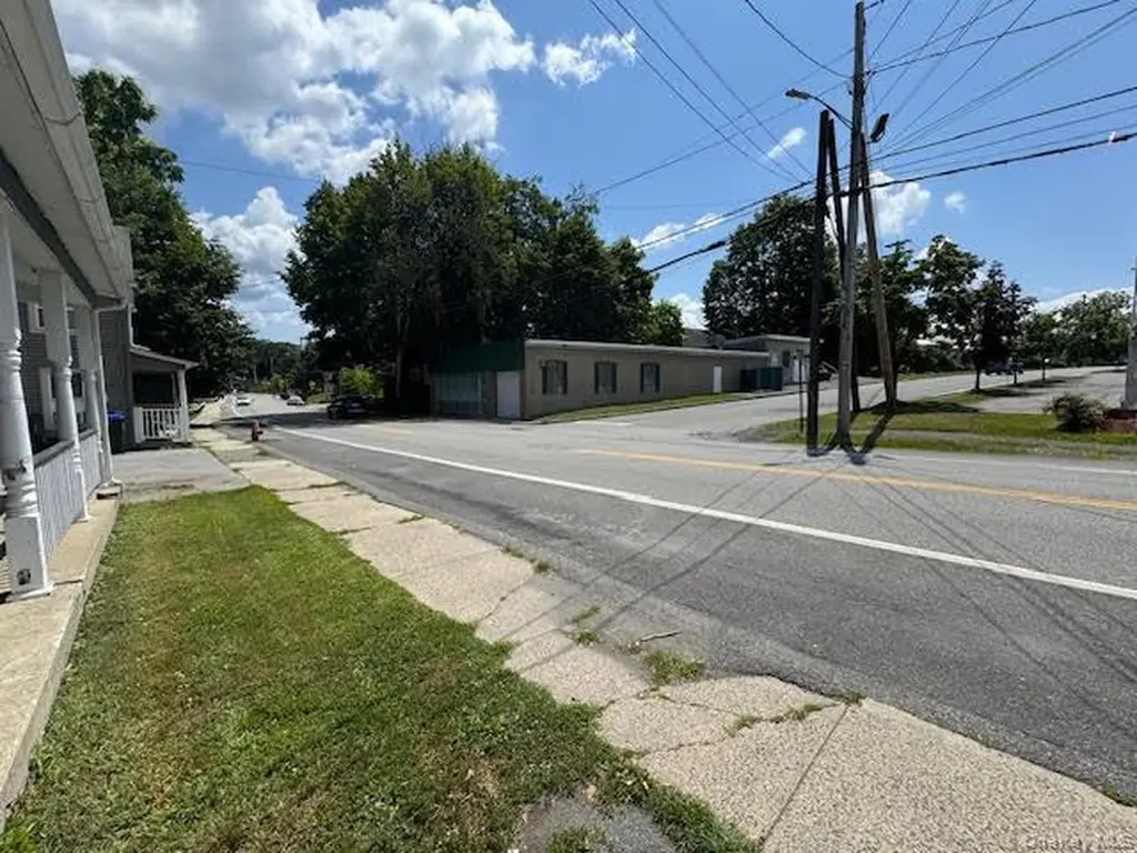 38 E Main Street Walden NY 12586