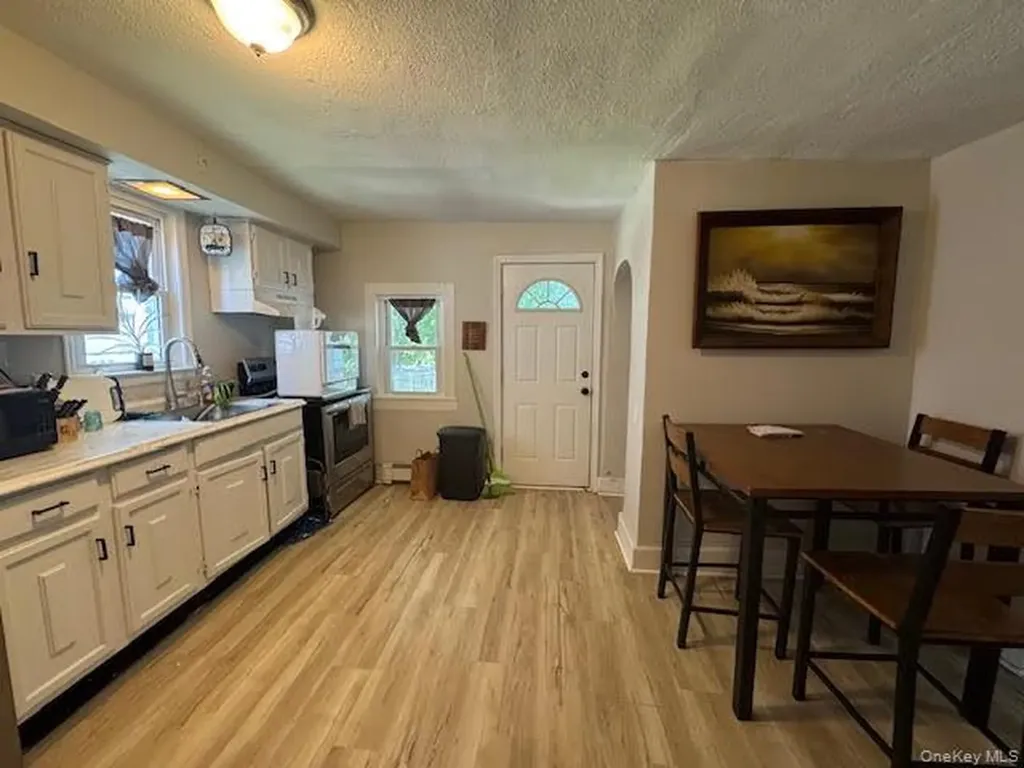 38 E Main Street Walden NY 12586