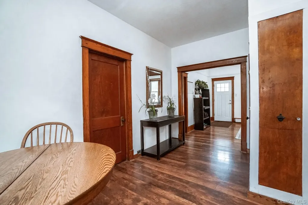 44 Cedar Avenue New Windsor NY 12553