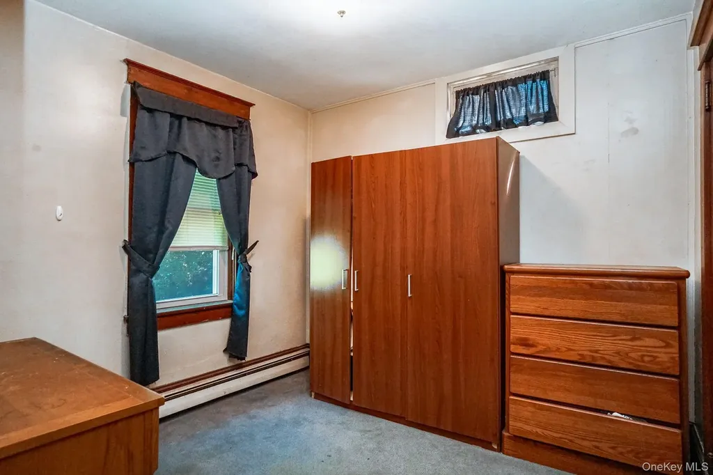 44 Cedar Avenue New Windsor NY 12553