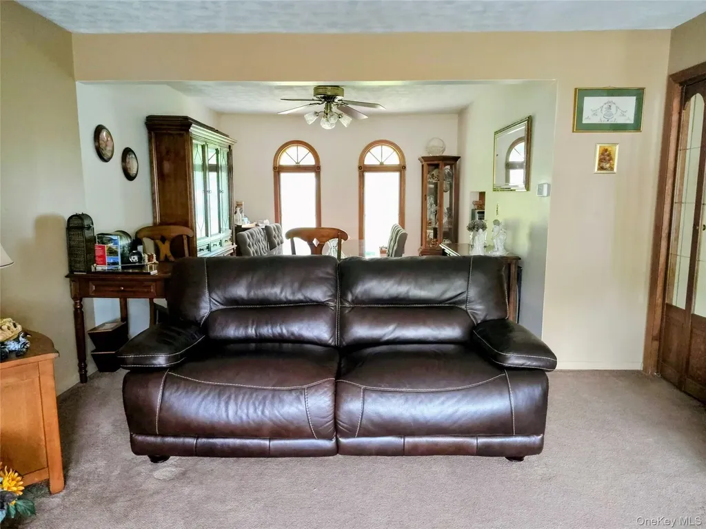 5 Hirsch Drive Garnerville NY 10923