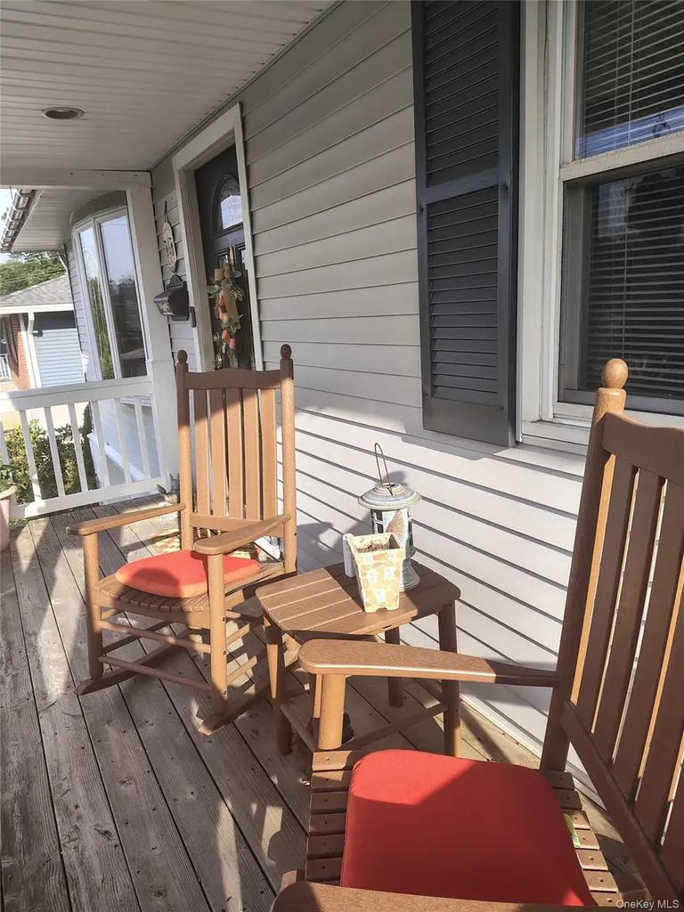 5 Hirsch Drive Garnerville NY 10923