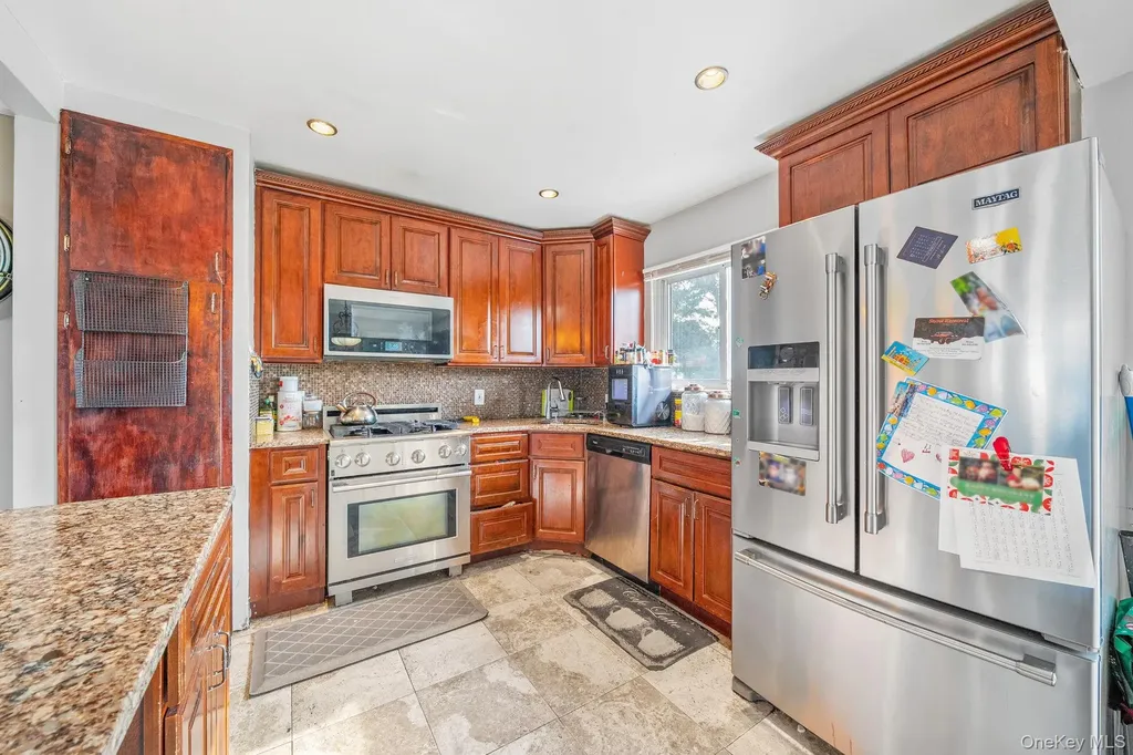 1 Ozone Place Massapequa NY 11758