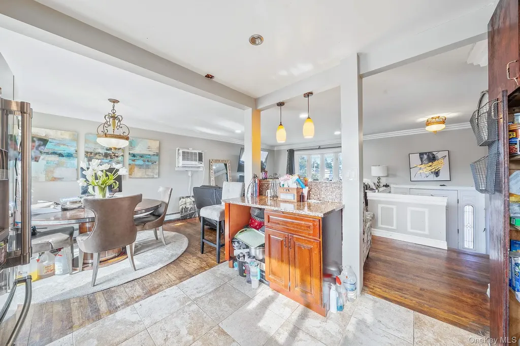 1 Ozone Place Massapequa NY 11758