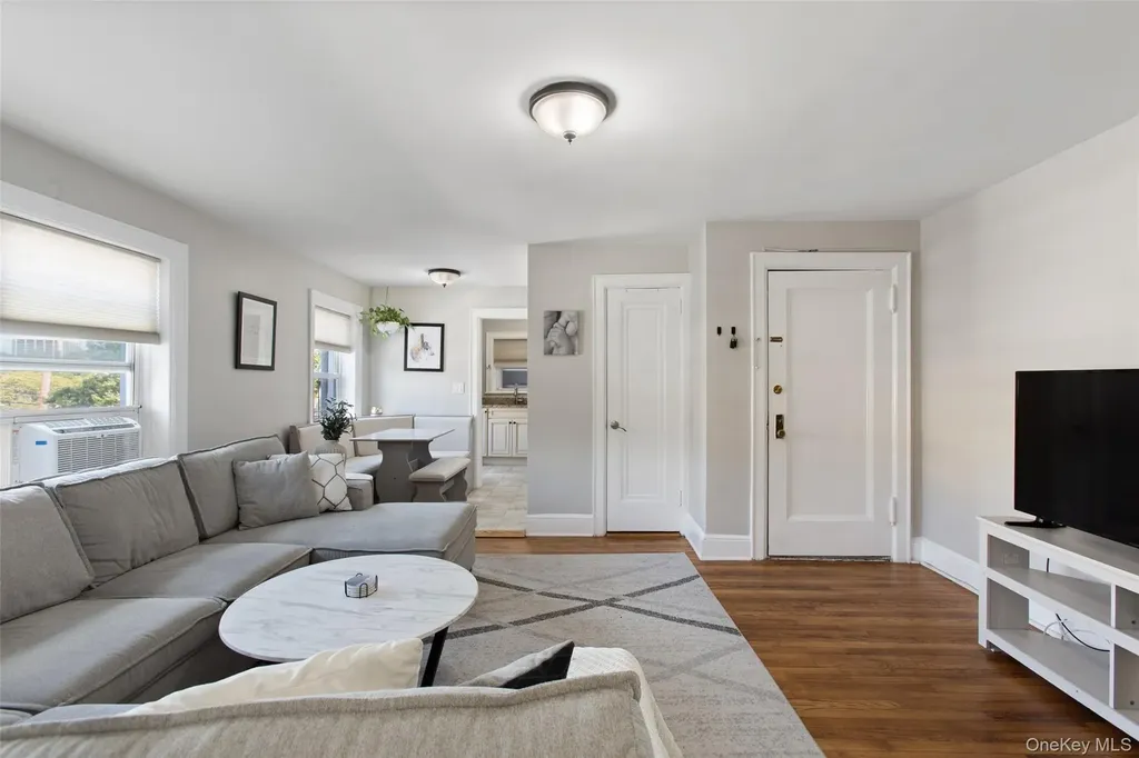 512 Mamaroneck Avenue White Plains NY 10605