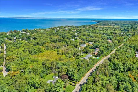 110 Homestead Way Greenport NY 11944