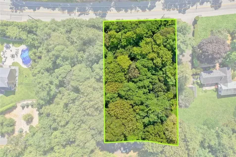 110 Homestead Way Greenport NY 11944