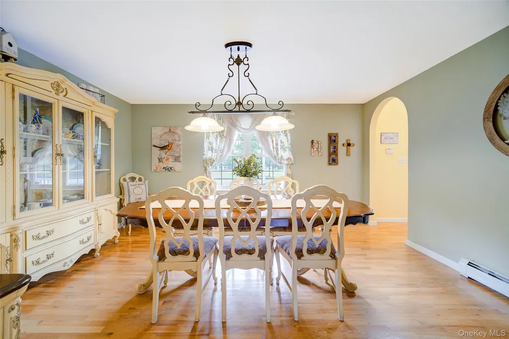 560 Winding Hill Road Montgomery NY 12549