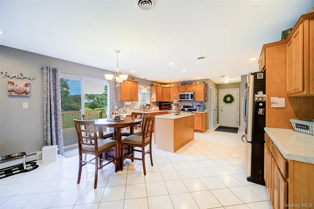 560 Winding Hill Road Montgomery NY 12549