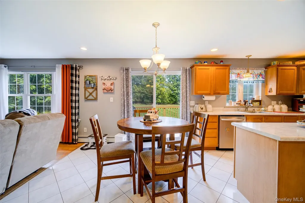 560 Winding Hill Road Montgomery NY 12549