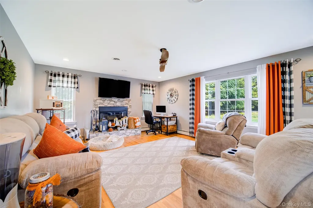 560 Winding Hill Road Montgomery NY 12549