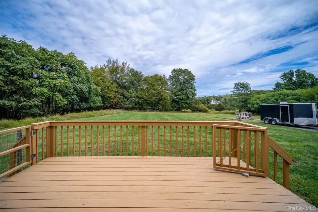 560 Winding Hill Road Montgomery NY 12549