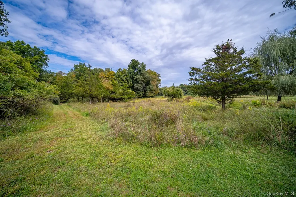 560 Winding Hill Road Montgomery NY 12549