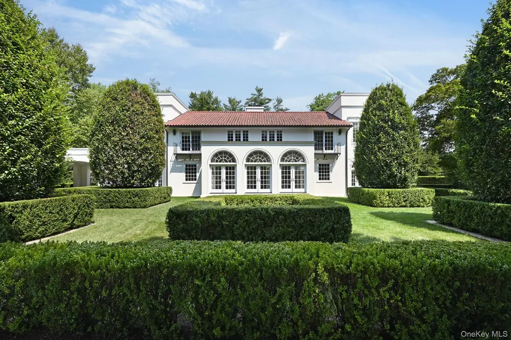 73 Park Drive S Rye NY 10580