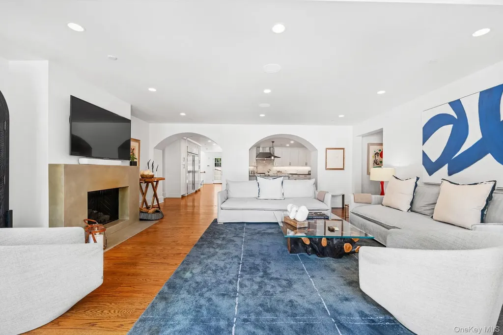 73 Park Drive S Rye NY 10580