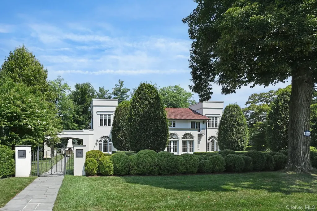 73 Park Drive S Rye NY 10580