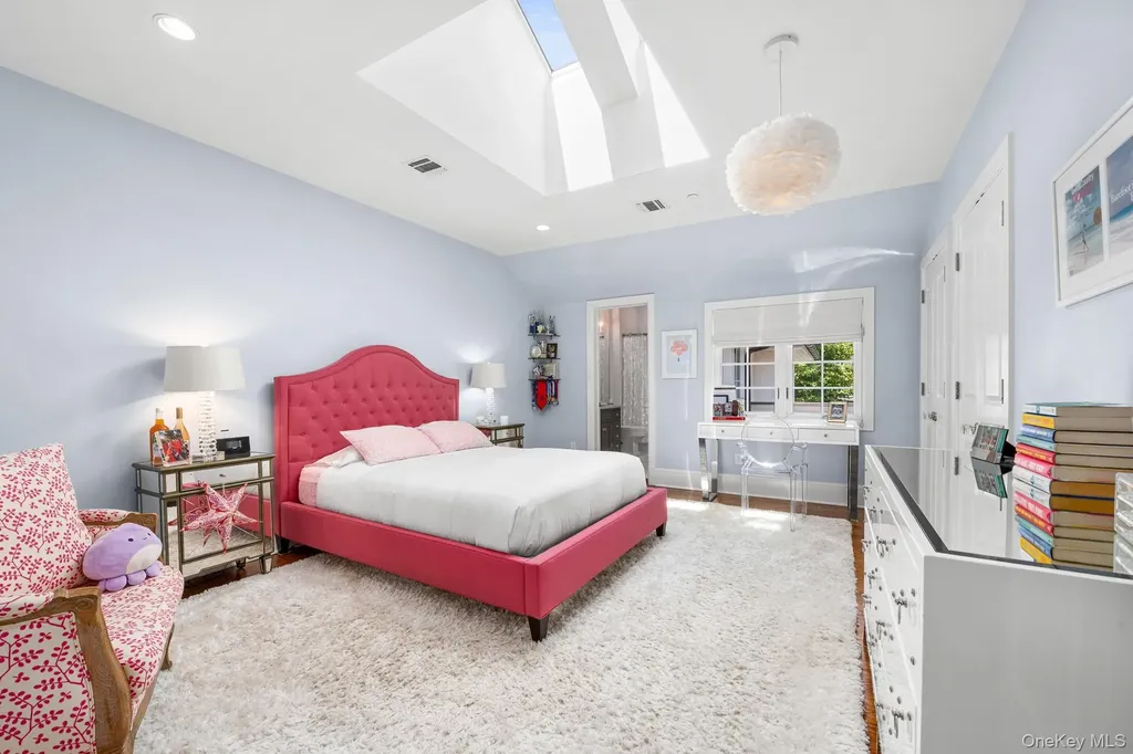 73 Park Drive S Rye NY 10580