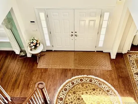 36 Ashley Circle Manorville NY 11949