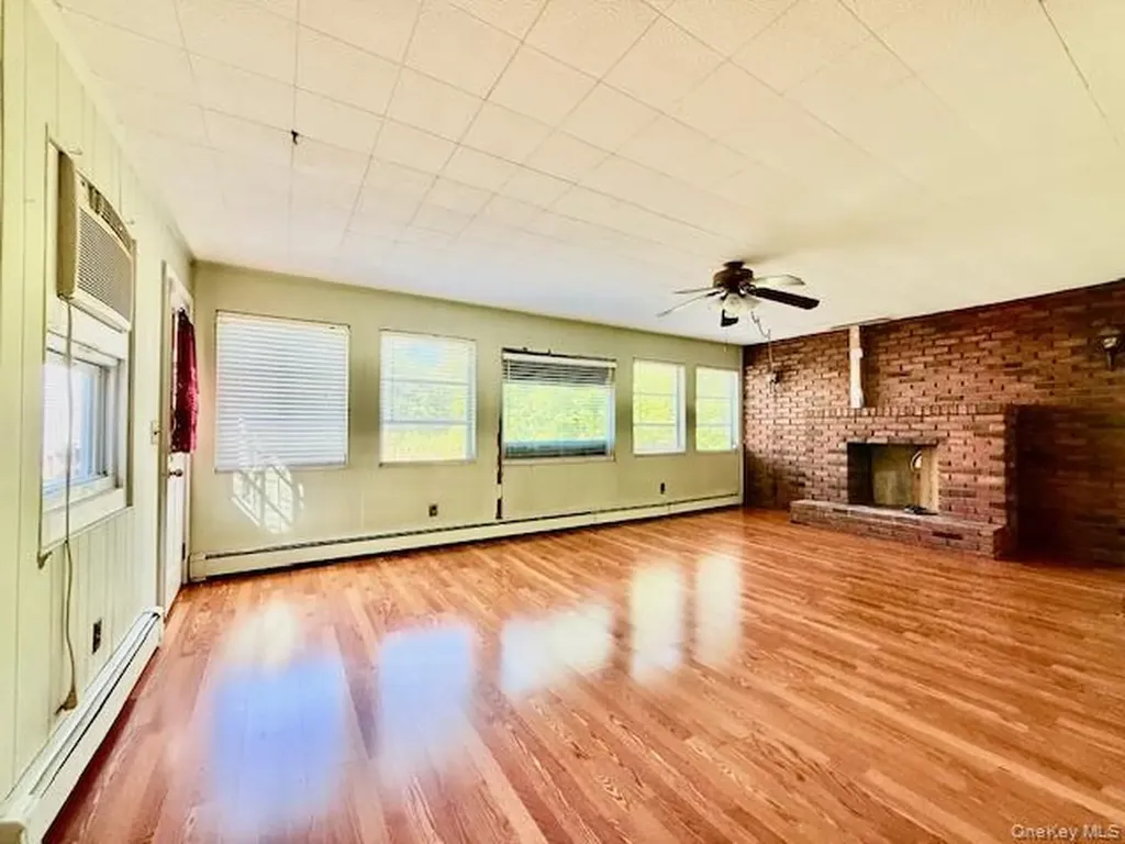 124 Cypress Drive Mastic Beach NY 11951