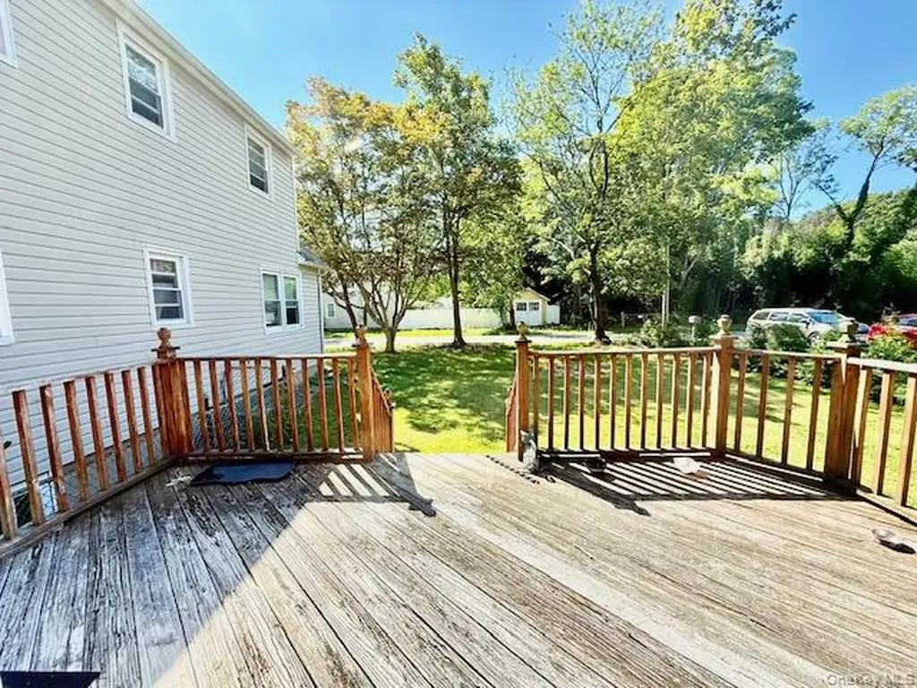 124 Cypress Drive Mastic Beach NY 11951