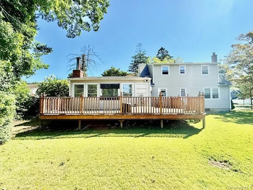 124 Cypress Drive Mastic Beach NY 11951