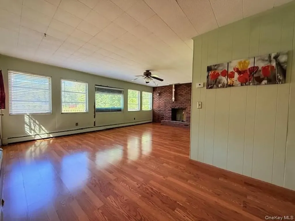124 Cypress Drive Mastic Beach NY 11951