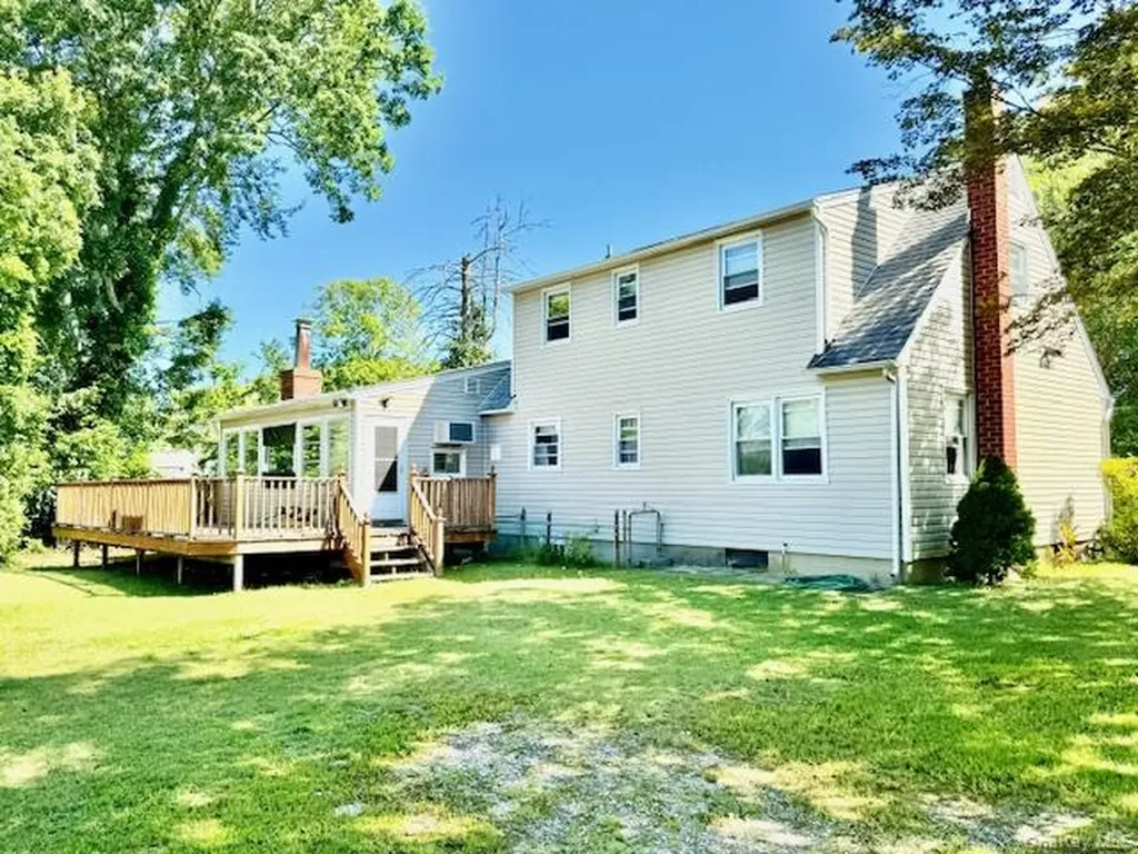 124 Cypress Drive Mastic Beach NY 11951
