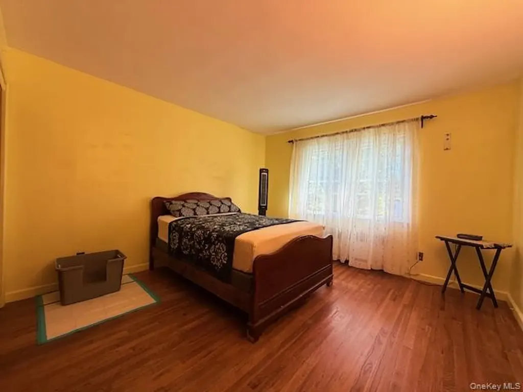 124 Cypress Drive Mastic Beach NY 11951