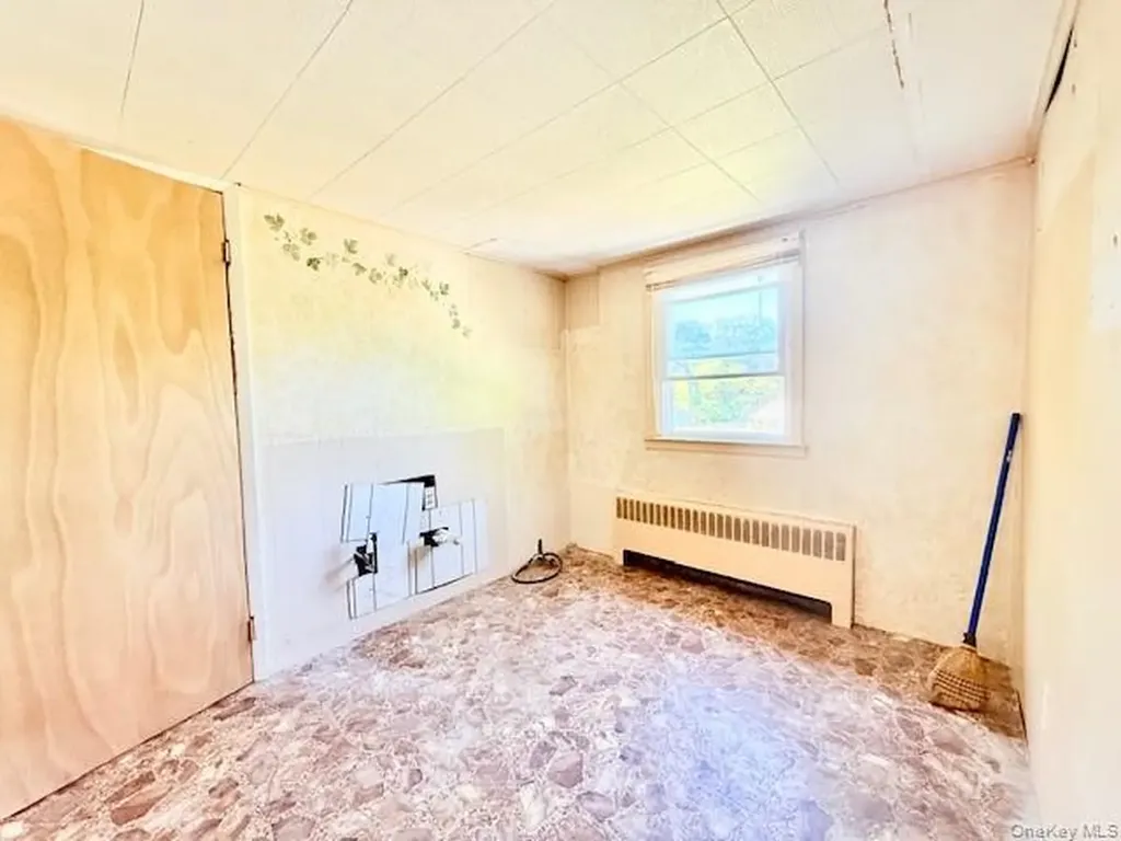 124 Cypress Drive Mastic Beach NY 11951