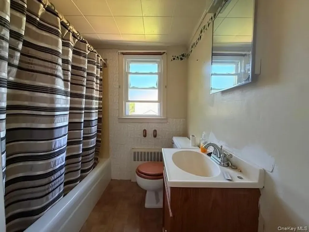 124 Cypress Drive Mastic Beach NY 11951