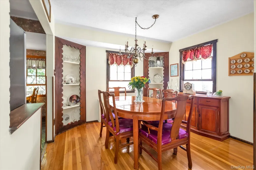 3902 Beechwood Place Seaford NY 11783