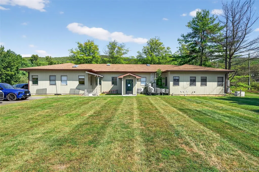 11 Abrams Road Central Valley NY 10917