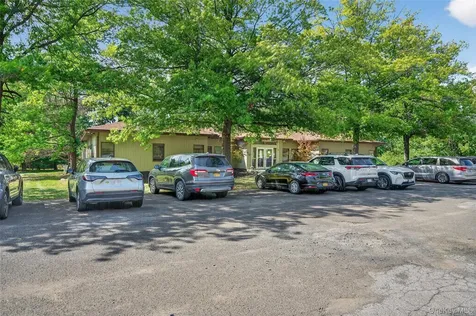 11 Abrams Road Central Valley NY 10917