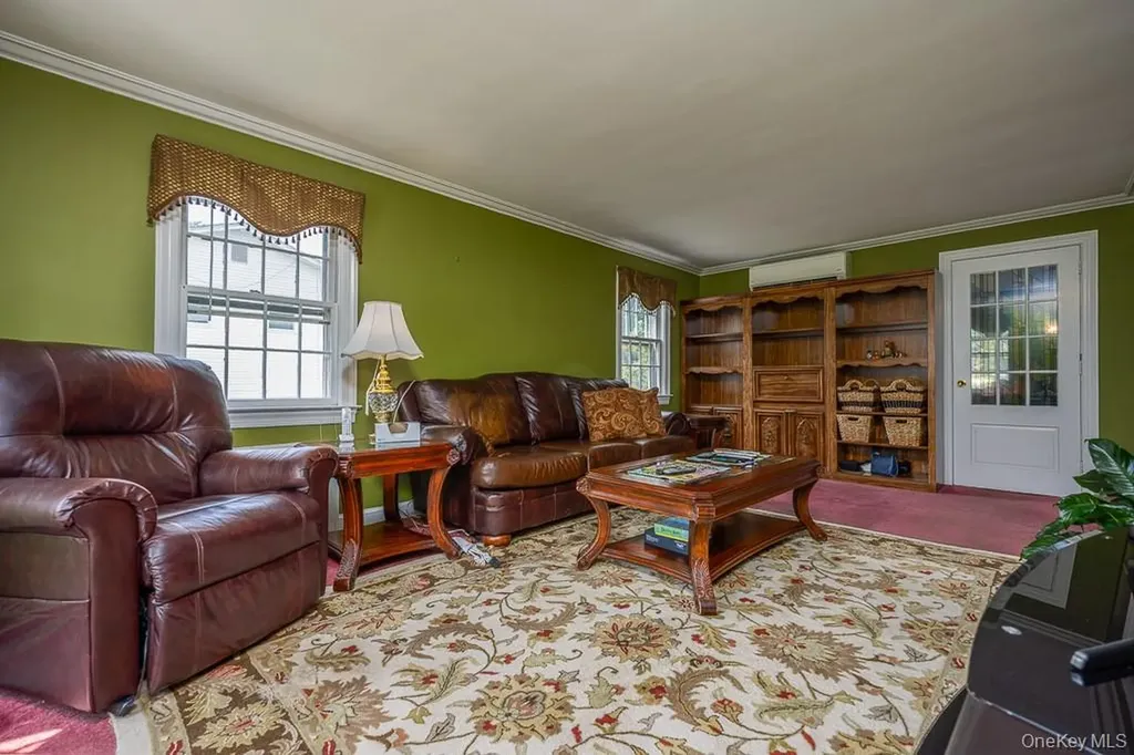 165 Forest Avenue Pearl River NY 10965