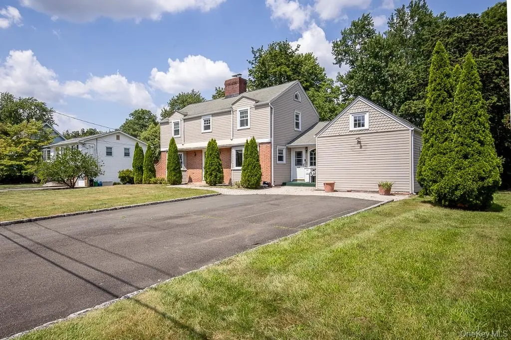165 Forest Avenue Pearl River NY 10965